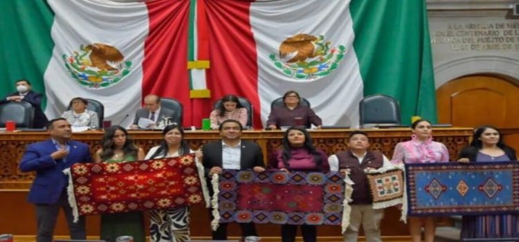 Solicitan a Congreso del Edomex petición para que tapete de Temoaya sea considerado patrimonio cultural inmaterial