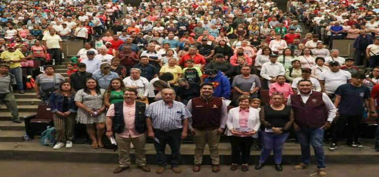 Entregan 1,000 tarjetas del Programa de Mejoramiento de Vivienda para el Bienestar en Neza