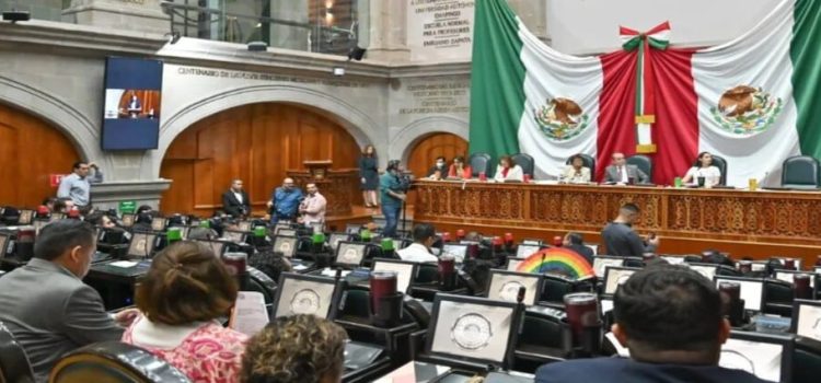 Proponen tipificar como delito la corrupción inmobiliaria en Congreso del Edomex Proponen tipificar como delito la corrupción inmobiliaria en Congreso del Edomex