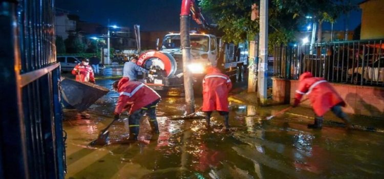 Habilitan campamentos de emergencia por lluvias en 19 municipios del Edomex Habilitan campamentos de emergencia por lluvias en 19 municipios del Edomex