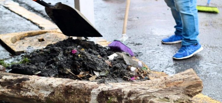 Intensas lluvias dejan sin servicio de recolección de basura a Nezahualcóyotl Intensas lluvias dejan sin servicio de recolección de basura a Nezahualcóyotl