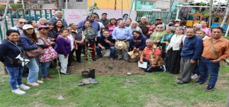 Imparten Taller de Agricultura Urbana en Neza