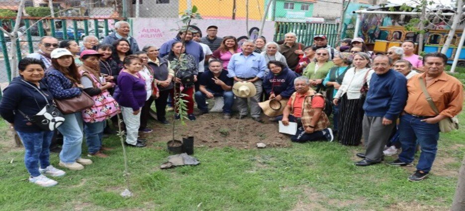 Imparten Taller de Agricultura Urbana en Neza