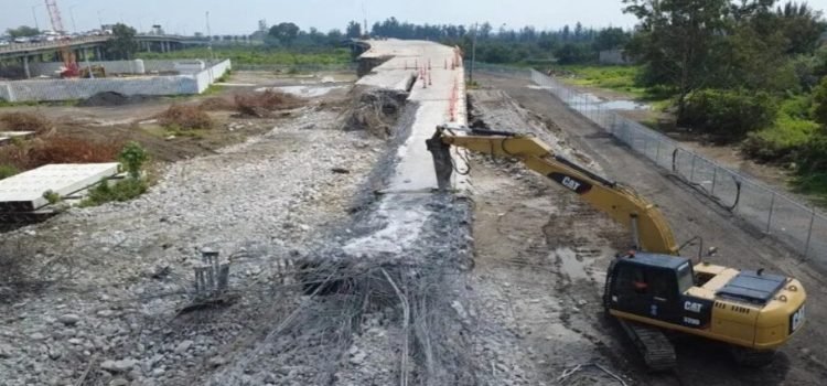 Inician obras de puentes Alameda Oriente dañados por el sismo de 2017
