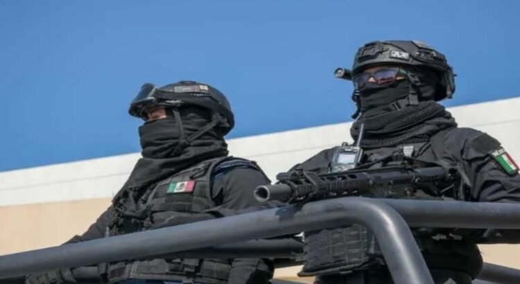 Recuperan 72 inmuebles más y detienen a 13 personas tras operativos federales en Edomex