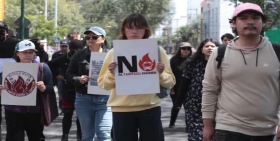 Población del Edomex lamenta alza oficial al transporte publico