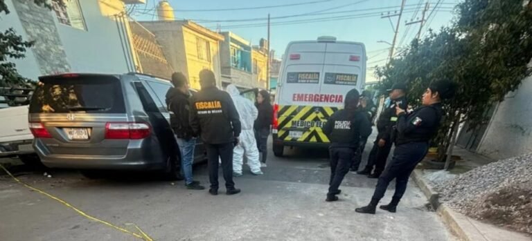 Sujeto dispara a pasajeros del auto en el que viajaba en Neza; 3 mujeres y un hombre perdieron la vida