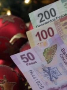 Proponen aumentar el aguinaldo a 40 días