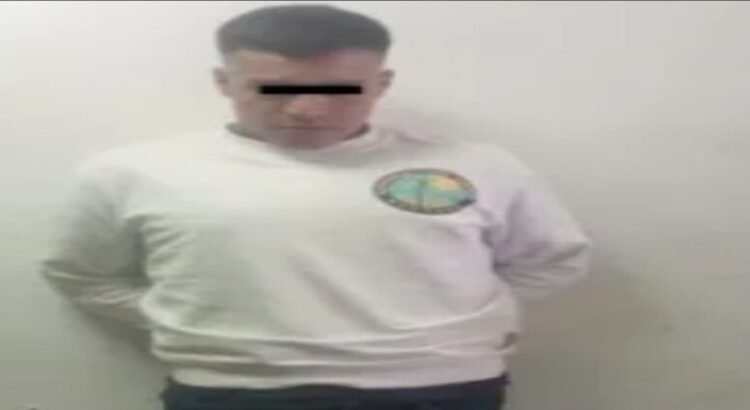 Detienen a sujeto con 2 órdenes de aprehensión por homicidio y robo con violencia en Neza Detienen a sujeto con 2 órdenes de aprehensión por homicidio y robo con violencia en Neza