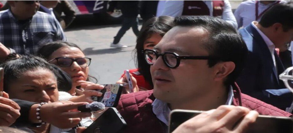 Daniel Sibaja presenta su renuncia a la Secretaría de Movilidad de Edomex