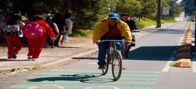 Semov construirá ciclovías en Neza, Toluca, Tlalnepantla y Jilotepec