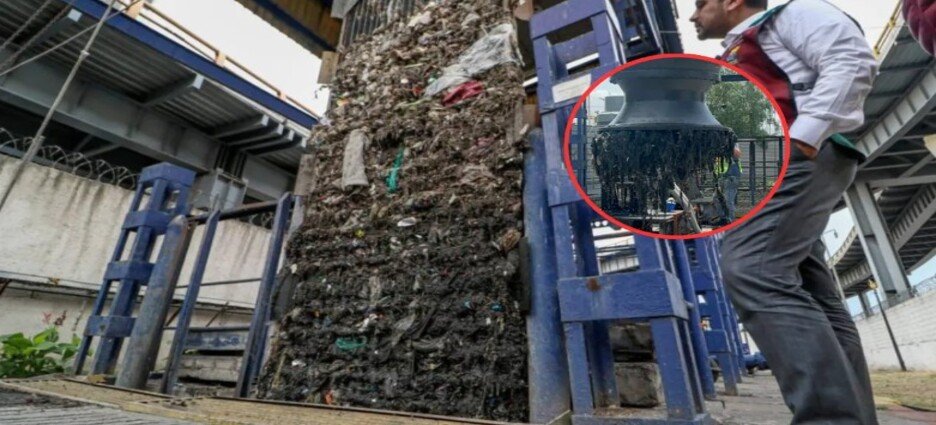 Retiran hasta 20 toneladas semanales del drenaje en Neza